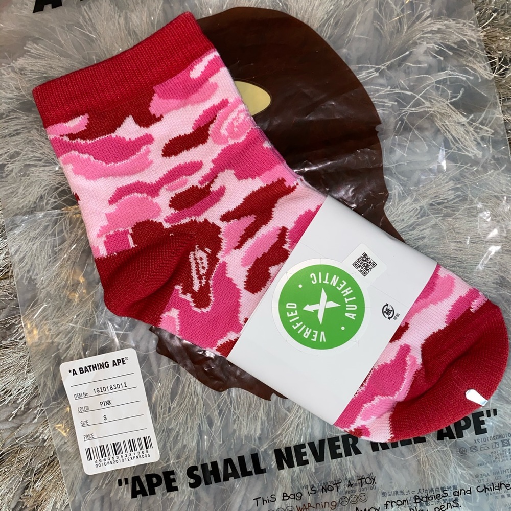 Pink camo Bape socks